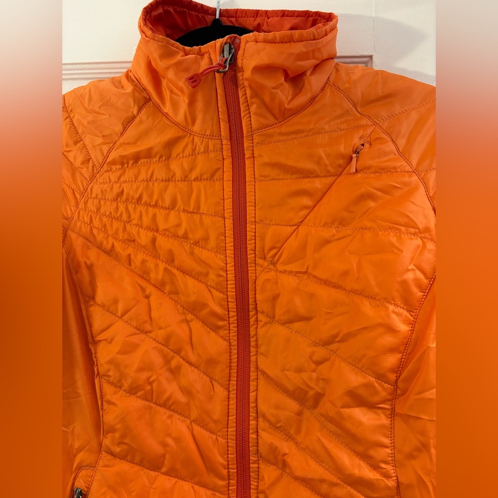 REI Lightweight Puffer Jacket - Picture 4 of 4